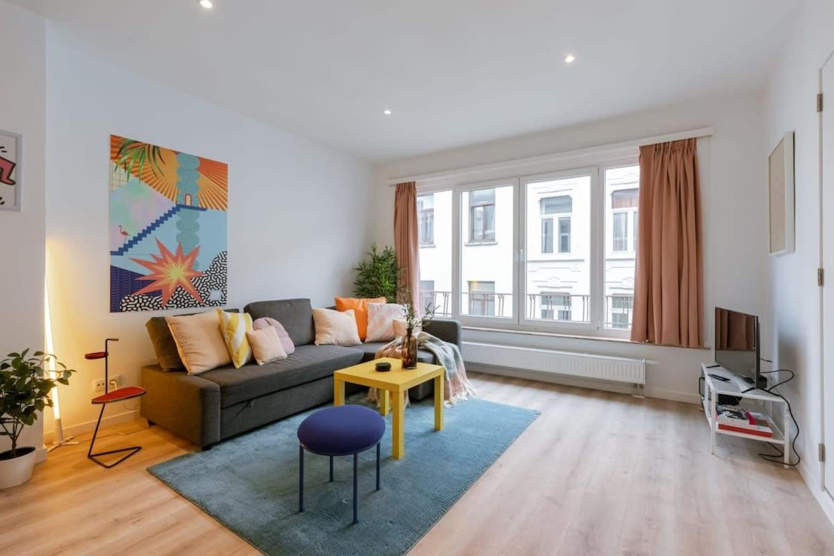 Colorful Pop Apartment In The Heart Of Αμβέρσα Εξωτερικό φωτογραφία